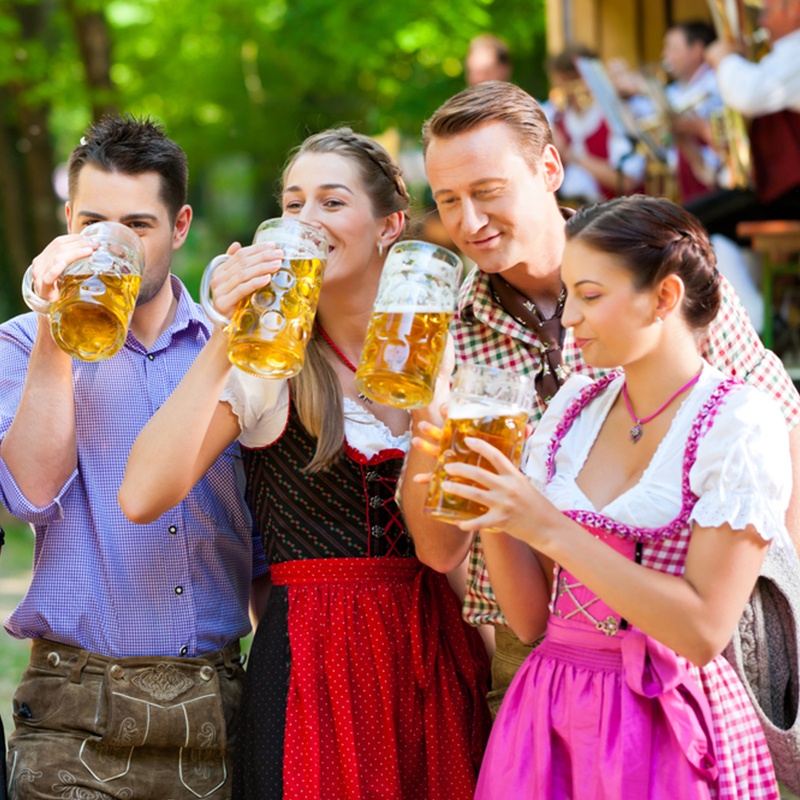 Don’t Mess up with Dirndl When Wash – A Handy Guide to Wash Dirndl 1