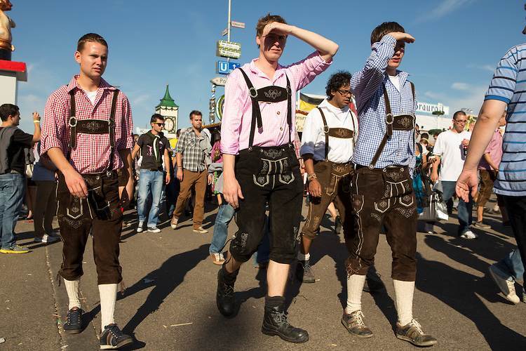 Oktoberfest in US - Lederhosen For Sale