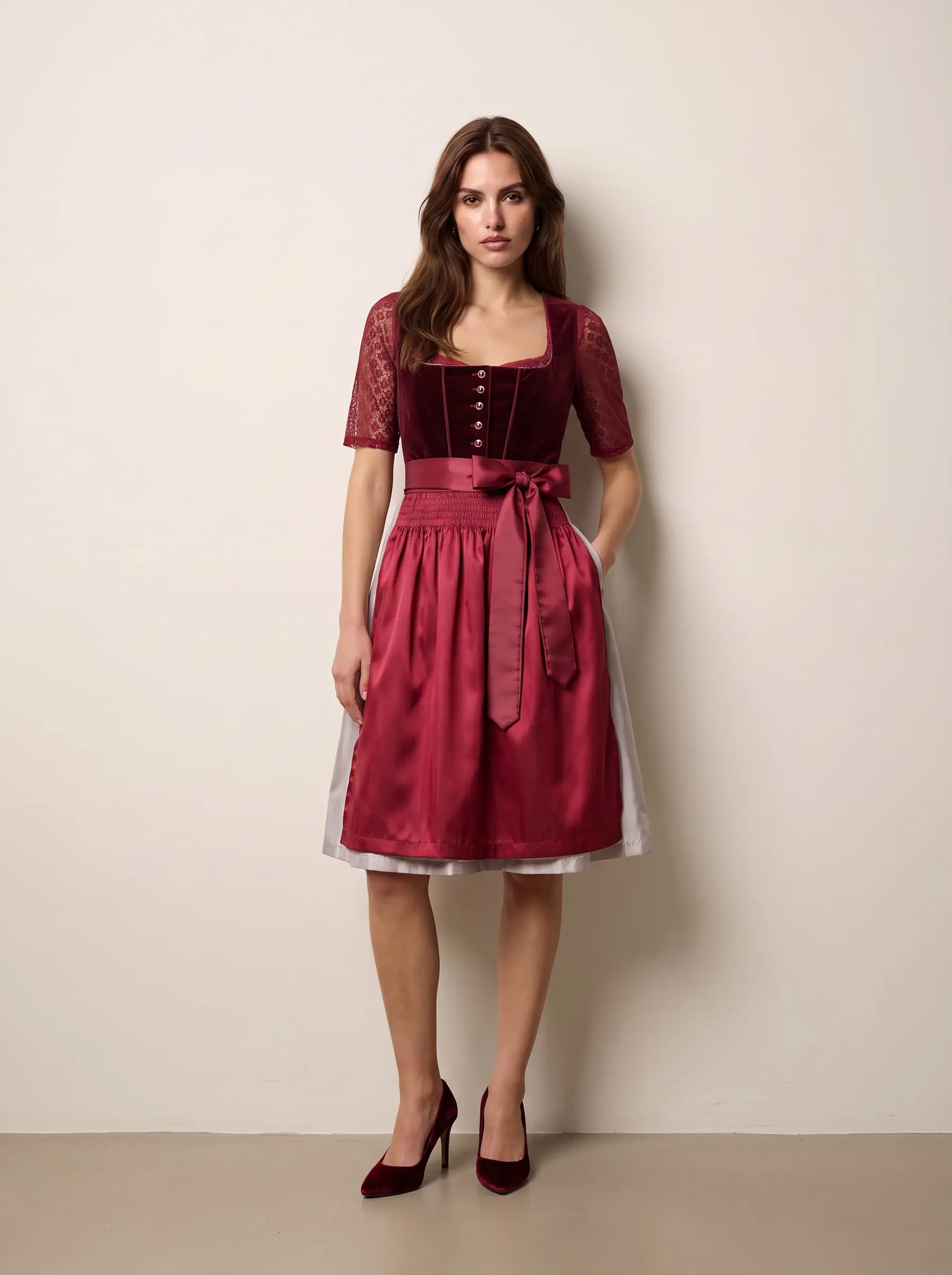 Vintage Wine Velvet & Rosé Romance Dirndl
